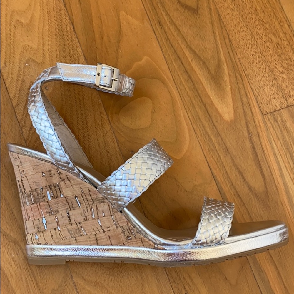 Donald Pliner sandals - Picture 2 of 16